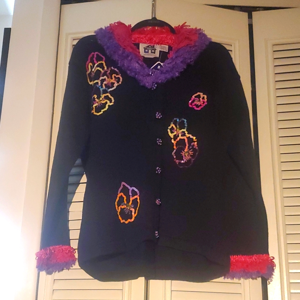 Nwt! Vintage Storybook Knits Pansies At Night Sweater